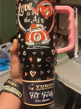 Yukon Outfitters 'Love is in the Air' Black & Pink 40oz Tumbler